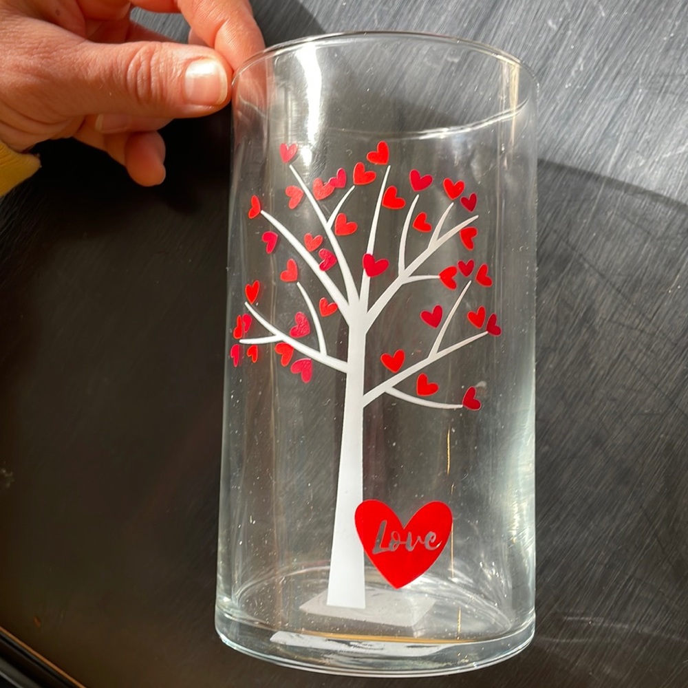 Vase- clear - hearts- Valentines Day - love